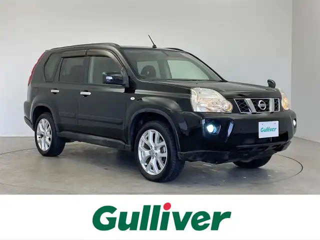 日産 エクストレイル 20S 埼玉県 2009(平21)年 5.2万km ダイヤモンドブラック 純正ナビ　バックカメラ　ＥＴＣ　ヘッドライトレベライザー　エアコン　フロアマット　ＤＶＤ再生　純正アルミホイール　リモコンキー　オート格納ミラー　パワーステアリング　パワーウインドウ　地デジＴＶ