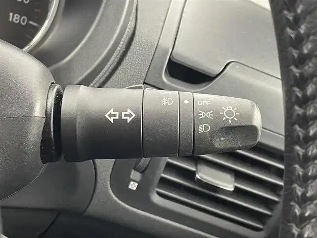 日産 エクストレイル 20S 埼玉県 2009(平21)年 5.2万km ダイヤモンドブラック 純正ナビ　バックカメラ　ＥＴＣ　ヘッドライトレベライザー　エアコン　フロアマット　ＤＶＤ再生　純正アルミホイール　リモコンキー　オート格納ミラー　パワーステアリング　パワーウインドウ　地デジＴＶ