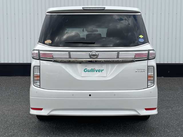 日産 エルグランド 250ハイウェイスターS 千葉県 2020(令2)年 2.1万km ピュアホワイトパール 純正メモリナビ/(フルセグTV/BT/CD/DVD/FM/AM)/全周囲カメラ/ナビ連動前後ドライブレコーダー/ブラインドスポットモニター/衝突被害軽減システム/車線逸脱警報/クルーズコントロール/ハーフレザーシート/両側パワースライドドア/横滑り防止装置/ビルトインETC/LEDヘッドライト/フォグランプ/オートライト/ウィンカーミラー/電動格納ミラー/純正18インチAW/シートリフター/プッシュスタート/スマートキー/フロアマット