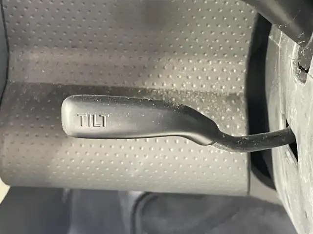 トヨタ ＦＪクルーザー ファイナルエディション 千葉県 2017(平29)年 5.4万km ベージュ 専用ボディ色/ブラックメッシュグリル/ブラックバンパー/ブラックミラー/ヒーター付き/サイドステップ/ルーフキャリア/TRD16インチAW/クルーズコントロール/社外メモリナビ(AVIC-RW901)/・フルセグ/BT/DVD/CD/バックカメラ/コーナーセンサー(後)/ETC/キーレスエントリー/純正フロアマット/純正AW車載(タイヤ付き)