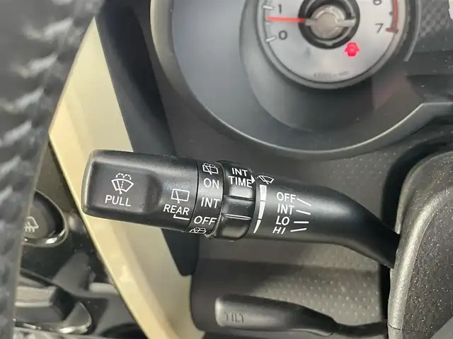 トヨタ ＦＪクルーザー ファイナルエディション 千葉県 2017(平29)年 5.4万km ベージュ 専用ボディ色/ブラックメッシュグリル/ブラックバンパー/ブラックミラー/ヒーター付き/サイドステップ/ルーフキャリア/TRD16インチAW/クルーズコントロール/社外メモリナビ(AVIC-RW901)/・フルセグ/BT/DVD/CD/バックカメラ/コーナーセンサー(後)/ETC/キーレスエントリー/純正フロアマット/純正AW車載(タイヤ付き)