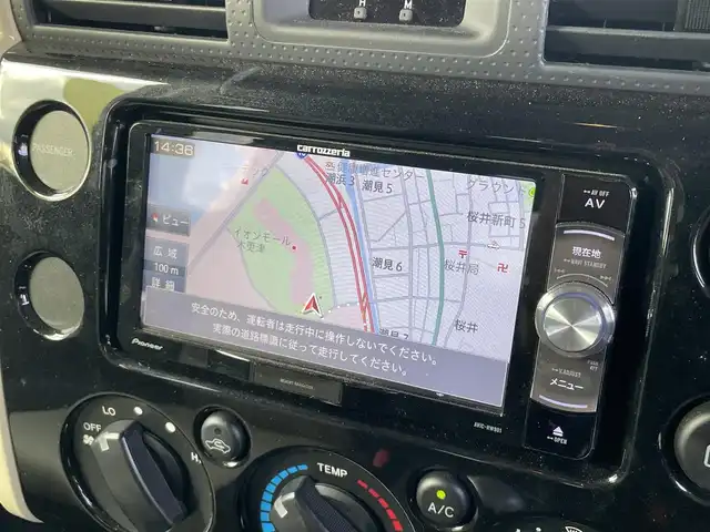 トヨタ ＦＪクルーザー ファイナルエディション 千葉県 2017(平29)年 5.4万km ベージュ 専用ボディ色/ブラックメッシュグリル/ブラックバンパー/ブラックミラー/ヒーター付き/サイドステップ/ルーフキャリア/TRD16インチAW/クルーズコントロール/社外メモリナビ(AVIC-RW901)/・フルセグ/BT/DVD/CD/バックカメラ/コーナーセンサー(後)/ETC/キーレスエントリー/純正フロアマット/純正AW車載(タイヤ付き)