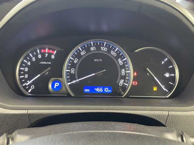 トヨタ エスクァイア Gi 沖縄県 2015(平27)年 4.7万km スパークリングブラックパールクリスタルシャイン 純正ナビ 【NSZT-W64】/　(TV Bluetooth CD/DVD)　/フリップダウンモニター　/バックカメラ　/両側パワースライドドア　/前後ドライブレコーダー　/クルーズコントロール　/プッシュスタート　/スマートキー　/レザーシート　/ＥＴＣ