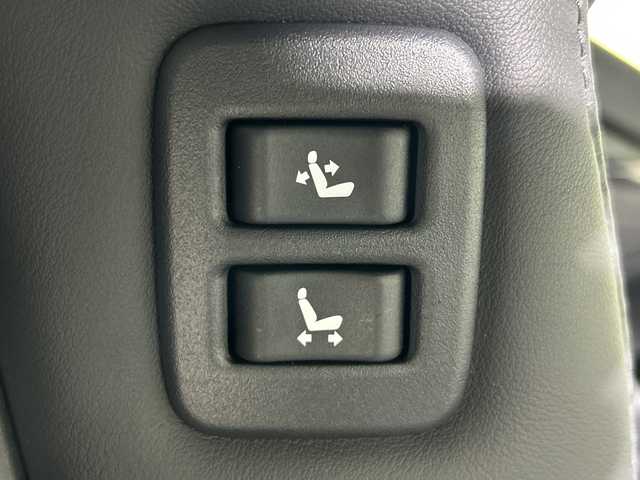 トヨタ アルファード S Cパッケージ 神奈川県 2018(平30)年 4.1万km ブラック トヨタセーフティセンス/純正メーカーオプションナビ/・BT/フルセグTV/CD/DVD/SD/BD/USB/純正フリップダウンモニター/ツインムーンルーフ/JBLプレミアムサウンド/パーキングアシスト/ブラインドスポットモニター/レザー調シート/パワーシート(D/N/二)/メモリシート(D)/シートヒーター(D/N)/ベンチレーション(D/N)/MTモード/電動サイドブレーキ/オートブレーキホールド/三眼LEDヘッドライト/フォグランプ/ウッドコンビステアリング/ステアリングスイッチ/Autoライト/ステアリングヒーター/ビルトインETC2.0/前後ドライブレコーダー/パワーバックドア/自動防眩ミラー/電動格納ミラー/ウィンカーミラー/シーケンシャルウィンカー/純正フロアマット/純正アルミホイール/純正ドアバイザー