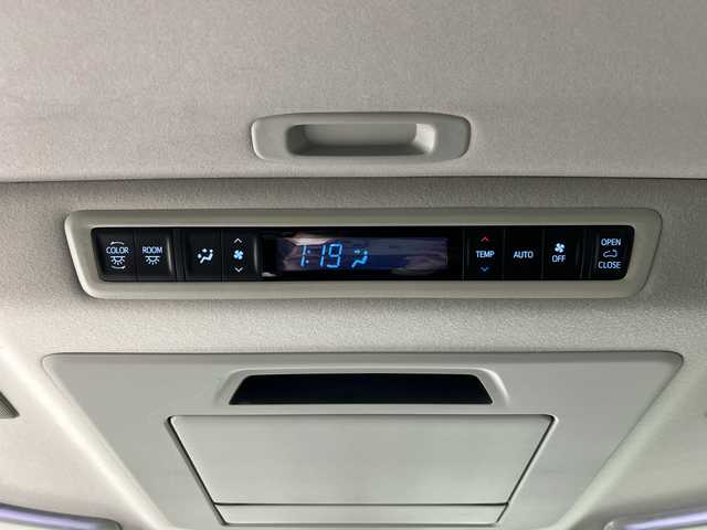 トヨタ アルファード S Cパッケージ 神奈川県 2018(平30)年 4.1万km ブラック トヨタセーフティセンス/純正メーカーオプションナビ/・BT/フルセグTV/CD/DVD/SD/BD/USB/純正フリップダウンモニター/ツインムーンルーフ/JBLプレミアムサウンド/パーキングアシスト/ブラインドスポットモニター/レザー調シート/パワーシート(D/N/二)/メモリシート(D)/シートヒーター(D/N)/ベンチレーション(D/N)/MTモード/電動サイドブレーキ/オートブレーキホールド/三眼LEDヘッドライト/フォグランプ/ウッドコンビステアリング/ステアリングスイッチ/Autoライト/ステアリングヒーター/ビルトインETC2.0/前後ドライブレコーダー/パワーバックドア/自動防眩ミラー/電動格納ミラー/ウィンカーミラー/シーケンシャルウィンカー/純正フロアマット/純正アルミホイール/純正ドアバイザー