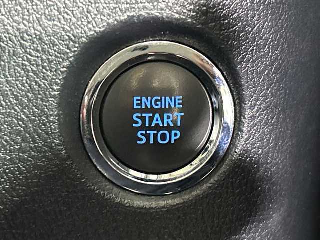 トヨタ アルファード S Cパッケージ 神奈川県 2018(平30)年 4.1万km ブラック トヨタセーフティセンス/純正メーカーオプションナビ/・BT/フルセグTV/CD/DVD/SD/BD/USB/純正フリップダウンモニター/ツインムーンルーフ/JBLプレミアムサウンド/パーキングアシスト/ブラインドスポットモニター/レザー調シート/パワーシート(D/N/二)/メモリシート(D)/シートヒーター(D/N)/ベンチレーション(D/N)/MTモード/電動サイドブレーキ/オートブレーキホールド/三眼LEDヘッドライト/フォグランプ/ウッドコンビステアリング/ステアリングスイッチ/Autoライト/ステアリングヒーター/ビルトインETC2.0/前後ドライブレコーダー/パワーバックドア/自動防眩ミラー/電動格納ミラー/ウィンカーミラー/シーケンシャルウィンカー/純正フロアマット/純正アルミホイール/純正ドアバイザー