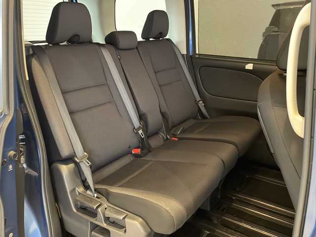 日産 セレナ X VセレクションⅡ 福井県 2019(平31)年 2.3万km シャイニングブルー 純正9インチSDナビ/フルセグTV/BD/DVD/CD/BT/USB/SD/AUX/アラウンドビューモニター/フリップダウンモニター/パーキングアシスト/クルーズコントロール/エマージェンシーブレーキ/クリアランスソナー/車線逸脱警報/ビルトインETC/純正ドライブレコーダー/両側パワースライドドア/オートライト/純正フロアマット/プッシュスタート/スマートキー