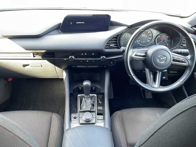 マツダ マツダ３ファストバック 15S ツーリング 新潟県 2020(令2)年 1.7万km ポリメタルグレーM 純正メモリナビ/(Bluetooth/AM/FM/CD/DVD)/フルセグTV/クルーズコントロール/バックカメラ/衝突軽減システム/ブラインドスポットアシスト/純正AW付サマータイヤ/純正フロアマット/LEDヘッドライト/LEDフォグライト/ステアリングスイッチ/電動格納ミラー