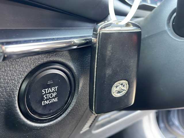 マツダ マツダ３ファストバック 15S ツーリング 新潟県 2020(令2)年 1.7万km ポリメタルグレーM 純正メモリナビ/(Bluetooth/AM/FM/CD/DVD)/フルセグTV/クルーズコントロール/バックカメラ/衝突軽減システム/ブラインドスポットアシスト/純正AW付サマータイヤ/純正フロアマット/LEDヘッドライト/LEDフォグライト/ステアリングスイッチ/電動格納ミラー