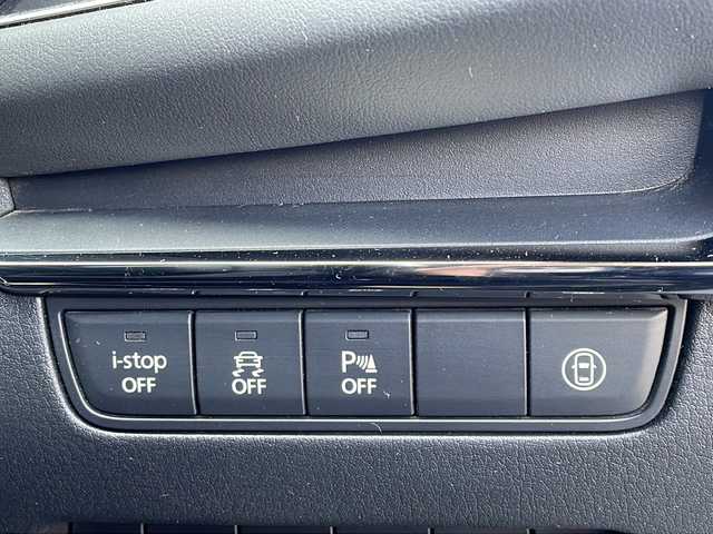 マツダ マツダ３ファストバック 15S ツーリング 新潟県 2020(令2)年 1.7万km ポリメタルグレーM 純正メモリナビ/(Bluetooth/AM/FM/CD/DVD)/フルセグTV/クルーズコントロール/バックカメラ/衝突軽減システム/ブラインドスポットアシスト/純正AW付サマータイヤ/純正フロアマット/LEDヘッドライト/LEDフォグライト/ステアリングスイッチ/電動格納ミラー