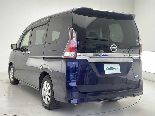 日産 セレナ G 千葉県 2016(平28)年 6.9万km アズライトブルー 純正９インチナビ/ＣＤ／ＤＶＤ／ブルーレイ/クルーズコントロール/車線逸脱警報/エマージェンシー/両側パワスラ/純正フリップダウンモニター/ビルトインＥＴＣ/オートライト/フォグランプ/ＬＥＤライト/後席ＵＳＢ端子/ロールサンシェード/シートバックテーブル/フロアマット/ドアバイザー