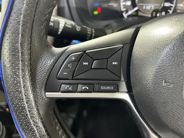 日産 ノート e－パワー メダリスト 佐賀県 2018(平30)年 6.1万km ダークメタルグレー 純正7インチナビ/フルセグTV/DVD/CD/Bluetooth/全方位カメラ/衝突被害軽減システム/レーダークルーズコントロール/レーンアシスト/オートライト/オートマチックハイビーム/LEDヘッドライト/LEDフォグライト/横滑り防止装置/デジタルインナールームミラー/前後ドライブレコーダー/ETC/クリアランスソナー/ハーフレザーシート/ISOFIX対応/純正フロアマット/純正15インチアルミホイール/スマートキー/プッシュスタート/電動格納ミラー