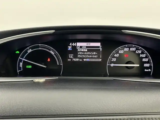 トヨタ シエンタ ハイブリッド ファンベースG グランパー 千葉県 2020(令2)年 8万km グレイッシュブルー 禁煙車/トヨタセーフティセンス/・レーンディパーチャーアラート/・クルーズコントロール/両側電動ドア/フリップダウンモニター/純正メモリナビ/・型番：NSZT-W68T/・CD/DVD/Bluetooth/フルセグTV/・バックカメラ/・ビルトインETC2.0/革巻きステアリング/・ステアリングスイッチ/社外フロアマット/純正ホイールキャップ/オートマチックハイビーム/・LEDヘッドライト