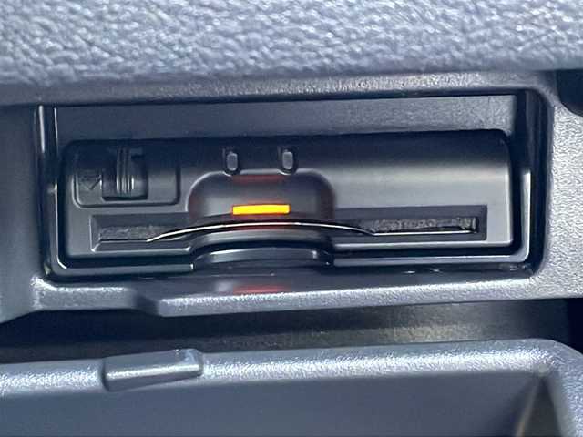 日産 セレナ ハイウェイスター Vセレクション 徳島県 2017(平29)年 4.6万km マルーンレッド 純正9型SDナビ　MM516D-L/（ラジオ/フルセグ/DISC/BT/SD/iPod）/11型フリップダウンモニター/全方位カメラ/プロパイロット/追従式クルーズコントロール/デジタルインナーミラー/駐車支援/両側電動スライドドア/LEDヘッドライト/オートライト/前後コーナーセンサー/標識検知/エマージェンシーブレーキ/純正16インチアルミホイール/アイドリングストップ/スマートキー