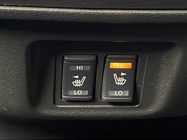 日産 セレナ ハイウェイスター Vセレクション 徳島県 2017(平29)年 4.6万km マルーンレッド 純正9型SDナビ　MM516D-L/（ラジオ/フルセグ/DISC/BT/SD/iPod）/11型フリップダウンモニター/全方位カメラ/プロパイロット/追従式クルーズコントロール/デジタルインナーミラー/駐車支援/両側電動スライドドア/LEDヘッドライト/オートライト/前後コーナーセンサー/標識検知/エマージェンシーブレーキ/純正16インチアルミホイール/アイドリングストップ/スマートキー