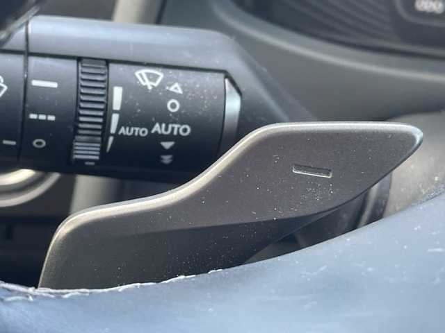 レクサス ＵＸ 250h バージョンC 茨城県 2021(令3)年 1.6万km ソニッククォーツ ワンオーナー/純正ナビ　/-BT/TV/AM/FM/衝突軽減システム　/本革シート　/全方位カメラ　/コーナーセンサー　/ＥＴＣ２．０　/ブラインドスポットモニター　/電動リアゲート　/ＬＥＤヘッドライト　/レーダークルーズコントロール　/ドライブレコーダー前後/D席N席メモリー付きパワーシート/D席N席シートヒーター/ステアリングヒーター/電動格納ミラー/プッシュスタート/置くだけ充電器/純正17インチアルミホイール