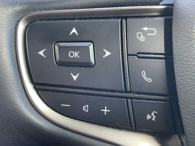 レクサス ＵＸ 250h バージョンC 茨城県 2021(令3)年 1.6万km ソニッククォーツ ワンオーナー/純正ナビ　/-BT/TV/AM/FM/衝突軽減システム　/本革シート　/全方位カメラ　/コーナーセンサー　/ＥＴＣ２．０　/ブラインドスポットモニター　/電動リアゲート　/ＬＥＤヘッドライト　/レーダークルーズコントロール　/ドライブレコーダー前後/D席N席メモリー付きパワーシート/D席N席シートヒーター/ステアリングヒーター/電動格納ミラー/プッシュスタート/置くだけ充電器/純正17インチアルミホイール