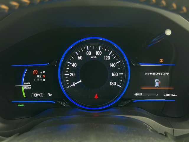 ホンダ ヴェゼル ハイブリッド Z 道央・札幌 2014(平26)年 3.9万km ルーセブラックM ・純正ナビ（TV＆CD＆BT＆USB＆HDMI）/・バックカメラ/・寒冷地仕様/・衝突被害軽減ブレーキ/・横滑り防止/・クルーズコントロール/・パドルシフト/・ハーフレザーシート/・前席シートヒーター/・フロントワイパーデアイサー/・ドアミラーヒーター/・オートライト/・LEDヘッドライト/・ビルトインETC/・スマートキー