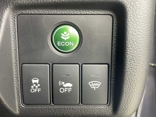 ホンダ ヴェゼル ハイブリッド Z 道央・札幌 2014(平26)年 3.9万km ルーセブラックM ・純正ナビ（TV＆CD＆BT＆USB＆HDMI）/・バックカメラ/・寒冷地仕様/・衝突被害軽減ブレーキ/・横滑り防止/・クルーズコントロール/・パドルシフト/・ハーフレザーシート/・前席シートヒーター/・フロントワイパーデアイサー/・ドアミラーヒーター/・オートライト/・LEDヘッドライト/・ビルトインETC/・スマートキー