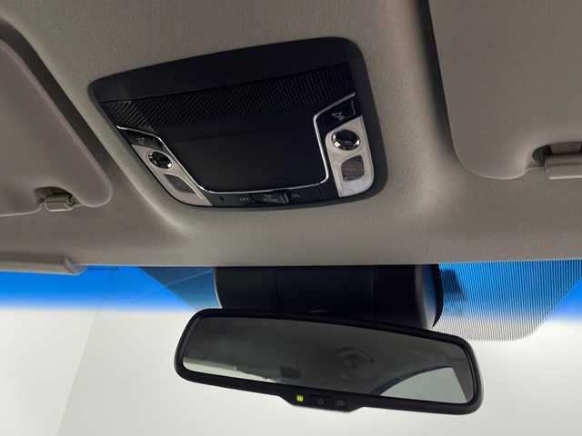 ホンダ ヴェゼル ハイブリッド Z 道央・札幌 2014(平26)年 3.9万km ルーセブラックM ・純正ナビ（TV＆CD＆BT＆USB＆HDMI）/・バックカメラ/・寒冷地仕様/・衝突被害軽減ブレーキ/・横滑り防止/・クルーズコントロール/・パドルシフト/・ハーフレザーシート/・前席シートヒーター/・フロントワイパーデアイサー/・ドアミラーヒーター/・オートライト/・LEDヘッドライト/・ビルトインETC/・スマートキー