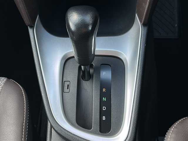 トヨタ ヤリスクロス ハイブリッド Z 三重県 2021(令3)年 4.4万km ブラックマイカ 純正ナビ /全周囲カメラ/ビルトインETC /前席シートヒーター /パワーシート /パワーバックドア /USB給電 /前後ドライブレコーダー/前後コーナーセンサー /スペアキー /ハーフレザーシート /レーダークルーズコントロール /レーンキープアシスト/衝突軽減ブレーキ/革巻きステアリング/ステアリングスイッチ/LEDヘッドライト/オートハイビーム/オートライト/電動格納ミラー/禁煙車