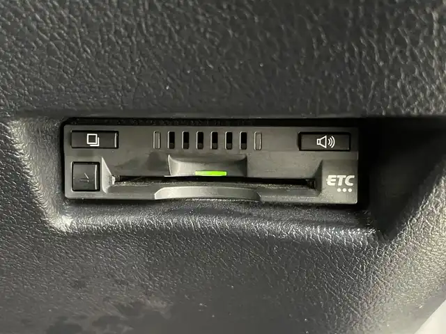 トヨタ シエンタ G クエロ 千葉県 2017(平29)年 2.6万km クールボルドーガラスフレーク 禁煙車/ワンオーナー/トヨタセーフティセンス/・プリクラッシュセーフティ/・レーンディパーチャーアラート/・レーントレーシングアシスト/・オートハイビーム/純正7インチナビ/CD/Bluetooth/ワンセグ/AM・FM/両側パワースライドドア/ETC/バックカメラ/LEDオートライト/ハーフレザーシート/アイドリングストップ/プッシュスタート/スマートキー