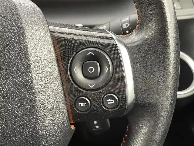 トヨタ シエンタ G クエロ 千葉県 2017(平29)年 2.6万km クールボルドーガラスフレーク 禁煙車/ワンオーナー/トヨタセーフティセンス/・プリクラッシュセーフティ/・レーンディパーチャーアラート/・レーントレーシングアシスト/・オートハイビーム/純正7インチナビ/CD/Bluetooth/ワンセグ/AM・FM/両側パワースライドドア/ETC/バックカメラ/LEDオートライト/ハーフレザーシート/アイドリングストップ/プッシュスタート/スマートキー