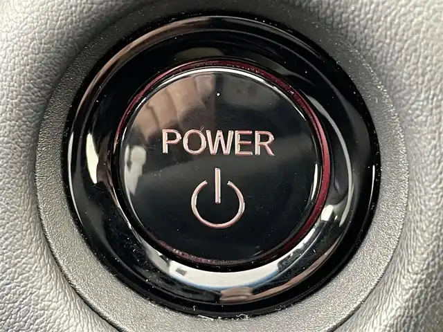 ホンダ フィット e:HEVホーム 福島県 2021(令3)年 5.9万km ライトブルー ホンダセンシング/・衝突軽減ブレーキ/・誤発進抑制機能/・後方誤発進抑制機能/・近距離衝突軽減ブレーキ/・路外逸脱抑制機能/・渋滞追従機能付アダプティブ・クルーズ・コントロール/・車線維持支援システム/・先行車発進お知らせ機能/・標識認識機能/コンフォートビューパッケージ/・親水/ヒーテッドドアミラー/・熱線入りフロントウインドウ/・PTCヒーター /純正ナビゲーション/・型式：VXM-205VFEi/・【TV/Bluetooth/CD/DVD/AM・FM/・バックカメラ/・ETC/前後ドライブレコーダー/プッシュスタート/・スマートキー/・電子パーキング/・オートホールド/革巻きステアリング/・ステアリングスイッチ/LEDヘッドライト/・オートライト/・オートハイビーム/・ヘッドライトリベライザー/純正フロアマット/電動格納ウィンカーミラー/ドアバイザー