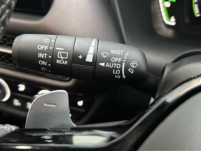 ホンダ ＺＲ－Ｖ ハイブリッド e:HEV Z 山形県 2023(令5)年 1.1万km スーパープラチナグレーメタリック 禁煙車/４WD/ホンダセンシング/クルーズコントロール/ブラインドスポットモニター/横滑り防止装置/レーンキープアシスト/オートマチックハイビーム/全方位カメラ/前後コーナーセンサー/BOSEサウンド/純正ナビ/（Bluetooth/フルセグ/AM/FM/USB)/置くだけ充電/ETC2.0/ステアリングスイッチ/パドルシフト/ステアリングヒーター/本革シート/前席パワーシート/D席シートメモリー/全席シートヒーター/純正フロアマット/無限ドアプロテクター/スマートキー×２/18インチ純正アルミホイール