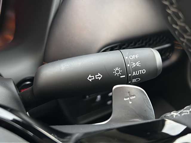 ホンダ ＺＲ－Ｖ ハイブリッド e:HEV Z 山形県 2023(令5)年 1.1万km スーパープラチナグレーメタリック 禁煙車/４WD/ホンダセンシング/クルーズコントロール/ブラインドスポットモニター/横滑り防止装置/レーンキープアシスト/オートマチックハイビーム/全方位カメラ/前後コーナーセンサー/BOSEサウンド/純正ナビ/（Bluetooth/フルセグ/AM/FM/USB)/置くだけ充電/ETC2.0/ステアリングスイッチ/パドルシフト/ステアリングヒーター/本革シート/前席パワーシート/D席シートメモリー/全席シートヒーター/純正フロアマット/無限ドアプロテクター/スマートキー×２/18インチ純正アルミホイール