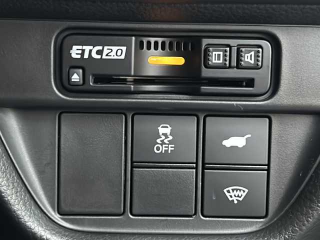 ホンダ ＺＲ－Ｖ ハイブリッド e:HEV Z 山形県 2023(令5)年 1.1万km スーパープラチナグレーメタリック 禁煙車/４WD/ホンダセンシング/クルーズコントロール/ブラインドスポットモニター/横滑り防止装置/レーンキープアシスト/オートマチックハイビーム/全方位カメラ/前後コーナーセンサー/BOSEサウンド/純正ナビ/（Bluetooth/フルセグ/AM/FM/USB)/置くだけ充電/ETC2.0/ステアリングスイッチ/パドルシフト/ステアリングヒーター/本革シート/前席パワーシート/D席シートメモリー/全席シートヒーター/純正フロアマット/無限ドアプロテクター/スマートキー×２/18インチ純正アルミホイール