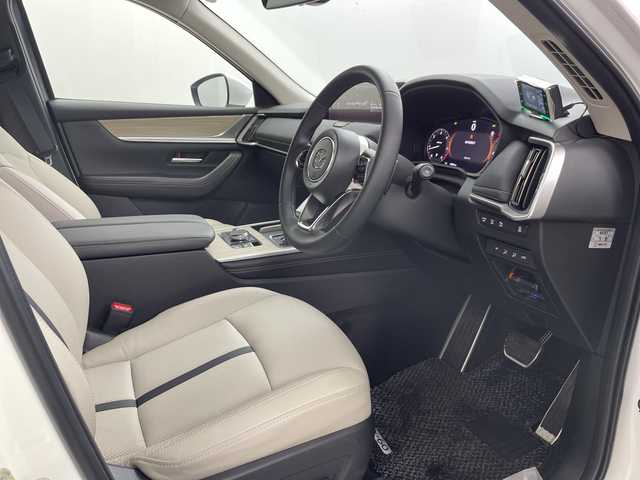 マツダ ＣＸ－６０ XD Lパッケージ 道央・札幌 2023(令5)年 4.5万km ロジウムホワイトプレミアムメタリック ・4WD　/i-ACTIVSENSE/・スマート・ブレーキ・サポート/・レーンキープ・アシスト・システム/・ブラインド・スポット・モニタリング/・純正ナビ　CD/DVD/USB/フルセグ/BT/・全周囲カメラ/・レーダークルーズコントロール/・パワーバックドア /  パドルシフト/・前後ドライブレコーダー/・レザーシート / シートヒーター/・パワーシート / シートポジションメモリー/・ステアリングスイッチ/ヒーター/・ビルトインETC/・レーンキープアシスト/・電動格納ミラー/・ヒルディセントコントロール