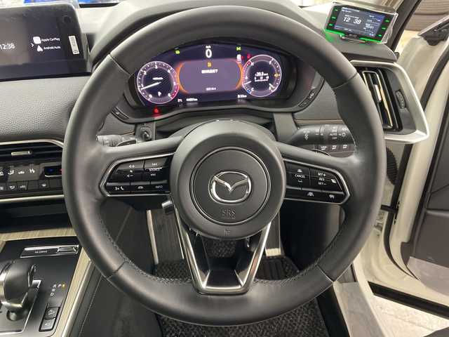 マツダ ＣＸ－６０ XD Lパッケージ 道央・札幌 2023(令5)年 4.5万km ロジウムホワイトプレミアムメタリック ・4WD　/i-ACTIVSENSE/・スマート・ブレーキ・サポート/・レーンキープ・アシスト・システム/・ブラインド・スポット・モニタリング/・純正ナビ　CD/DVD/USB/フルセグ/BT/・全周囲カメラ/・レーダークルーズコントロール/・パワーバックドア /  パドルシフト/・前後ドライブレコーダー/・レザーシート / シートヒーター/・パワーシート / シートポジションメモリー/・ステアリングスイッチ/ヒーター/・ビルトインETC/・レーンキープアシスト/・電動格納ミラー/・ヒルディセントコントロール