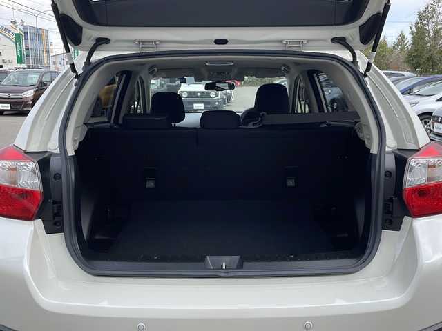 スバル インプレッサ ＸＶ 2．0i－L アイサイト 道東・釧路十勝 2016(平28)年 8.3万km クリスタルホワイトP 4WD/純正ナビ/・フルセグ/BT/CD/DVD/ラジオ/バックカメラ/ドライブレコーダー/アイサイトversion3/アダプティブクルーズコントロール/レーンキープアシスト/ブラインドスポットモニター/パドルシフト/フロントパワーシート/プッシュスタート/スマートキー/ステアリングスイッチ/ETC/フロアマット/ドアバイザー