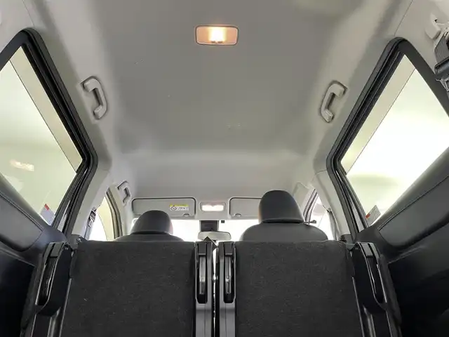 トヨタ シエンタ G クエロ 群馬県 2018(平30)年 6.1万km クールボルドーガラスフレーク 衝突被害軽減ブレーキ　純正７インチナビ　バックカメラ　両側パワースライドドア　ＬＥＤライト　ＡＨＢ　ハーフレザーシート　ステアリングリモコン　レーンディパーチャーアラート　スマートキー　ＥＴＣ　禁煙車