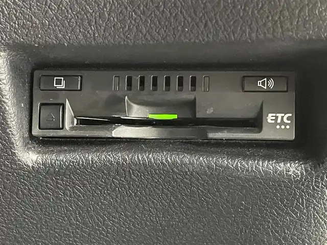 トヨタ シエンタ G クエロ 群馬県 2018(平30)年 6.1万km クールボルドーガラスフレーク 衝突被害軽減ブレーキ　純正７インチナビ　バックカメラ　両側パワースライドドア　ＬＥＤライト　ＡＨＢ　ハーフレザーシート　ステアリングリモコン　レーンディパーチャーアラート　スマートキー　ＥＴＣ　禁煙車