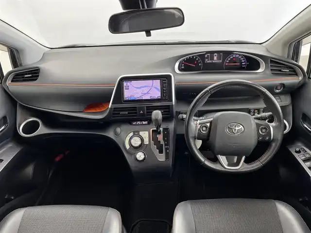 トヨタ シエンタ G クエロ 群馬県 2018(平30)年 6.1万km クールボルドーガラスフレーク 衝突被害軽減ブレーキ　純正７インチナビ　バックカメラ　両側パワースライドドア　ＬＥＤライト　ＡＨＢ　ハーフレザーシート　ステアリングリモコン　レーンディパーチャーアラート　スマートキー　ＥＴＣ　禁煙車