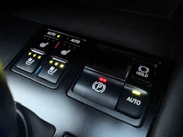 レクサス ＲＸ 450h ブラックシークエンス 大阪府 2019(平31)年 3.9万km グラファイトブラックガラスフレーク 純正１２．３型ナビ　/バック／サイドカメラ　/フルセグ/ＢＳＭ　/レクサスセーフティシステム＋　/黒革シート　/三眼ＬＥＤヘッドライト　/ルーフレール　/電動リアゲート　/パワーシート　/シートヒーター/シートエアコン/ＥＴＣ２．０　/純正20インチアルミホイール/スマートキー　/カードキー