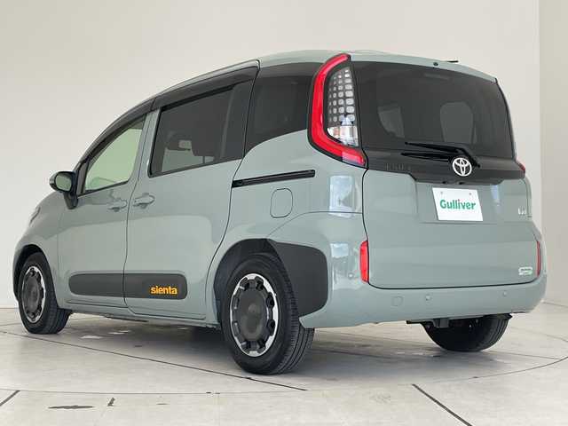 トヨタ シエンタ ハイブリッド Z 愛知県 2022(令4)年 1.1万km アーバンカーキ トヨタセーフティセンス/純正8型ディスプレイオーディオ　ナビ機能なし/全方位カメラ/両側パワースライドドア/レーダークルーズコントロール/バックカメラ/コーナーセンサー/ブラインドスポットモニター/LEDヘッドライト/オートマチックハイビーム/ETC/ドライブレコーダー/衝突軽減システム/Bluetooth/ステアリングスイッチ/スマートキー/プッシュスタート