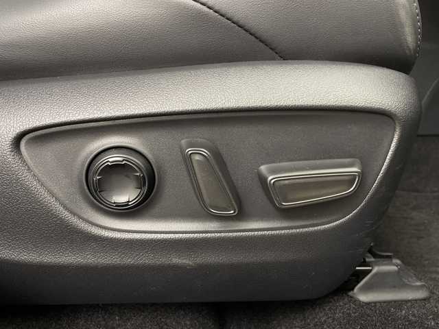 トヨタ ハリアー Z レザーパッケージ 鹿児島県 2024(令6)年 2.1万km プレシャスブラックパール トヨタセーフティセンス/JBLサウンドシステム/12.3インチメーカー純正ナビ/Bluetooth/フルセグテレビ/サンルーフ/全方位カメラ/電動リアゲート/前後ドラレコ/純正フロアマット/前席パワーシート/前席シートベンチレーション/前席シートヒーター/レーダークルーズコントロール/電動パーキングブレーキ/オートホールド