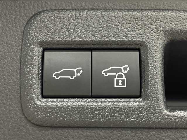 トヨタ ハリアー Z レザーパッケージ 鹿児島県 2024(令6)年 2.1万km プレシャスブラックパール トヨタセーフティセンス/JBLサウンドシステム/12.3インチメーカー純正ナビ/Bluetooth/フルセグテレビ/サンルーフ/全方位カメラ/電動リアゲート/前後ドラレコ/純正フロアマット/前席パワーシート/前席シートベンチレーション/前席シートヒーター/レーダークルーズコントロール/電動パーキングブレーキ/オートホールド