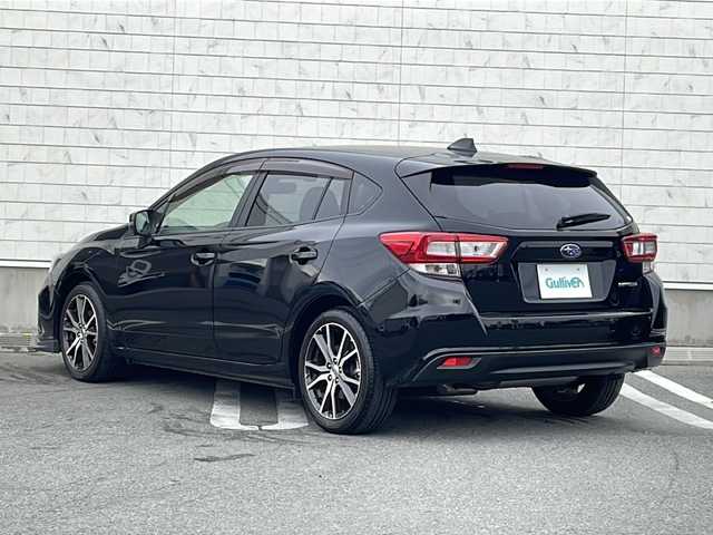 スバル インプレッサ スポーツ 2．0i－Lアイサイト 山形県 2018(平30)年 1.3万km クリスタルブラックシリカ 禁煙車/ワンオーナー/アイサイトver3/・プリクラッシュブレーキ（自動ブレーキ）/・レーンキープアシスト/・全車速追従機能付クルーズコントロール/・AT誤発進抑制制御/・後退時ブレーキアシスト/STiリップスポイラー/パドルシフト/ステアリング連動ヘッドランプ/社外ナビ(CD.DVD.BT)/フルセグ/電動パーキングブレーキ/オートホールド/LEDヘッドライト/プッシュスタート/スマートキー