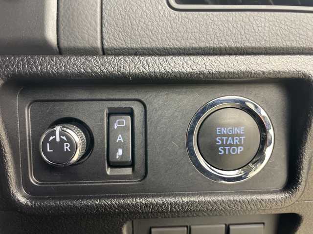 トヨタ ランドクルーザー プラド TX 道央・札幌 2021(令3)年 4.1万km ブラック ・4WD/・社外8インチナビ&TV&BT&CD&DVD/・バックカメラ/・トヨタセーフティセンス/・アダプティブクルーズコントロール/・ドアミラーヒーター/・ルーフレール/・社外前後ドライブレコーダー/・社外ETC/・LEDヘッドライト/・オートマチックハイビーム/・オートライト