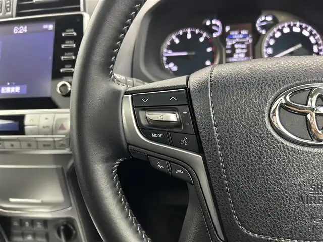 トヨタ ランドクルーザー プラド TX Lパッケージ マットブラED 千葉県 2023(令5)年 3.3万km ホワイトパールクリスタルシャイン 禁煙車/4WD/ディーゼル/サンルーフ　/トヨタセーフティーセンス/・プリクラッシュセーフティ/・レーンディパーチャーアラート/・レーダークルーズコントロール/・オートマチックハイビーム/・ロードサインアシスト/純正９型ディスプレイオーディオ/CD/フルセグTVBluetooth/フルセグTV/全周囲カメラ/ブラインドスポットモニター/パワーシート/前席シートヒーター/ベンチレーション/ビルトインETC/デジタルインナーミラー/純正１８インチアルミホイール/純正フロアマット/スマートキー/プッシュスタート