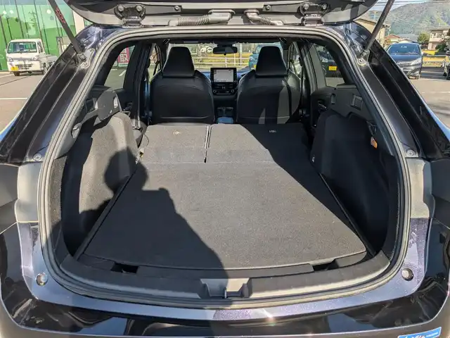 トヨタ カローラツーリング ハイブリッド ダブルバイビー 福井県 2020(令2)年 4.3万km スパークリングブラックパールクリスタルシャイン 純正9インチナビ/AM/FM/BT/USB/Miracast/バックカメラ/全車速追従機能付クルーズコントロール/コーナーセンサー/トヨタセーフティセンス/BSM/RCTA/RSA/１００V充電/ビルトインETC/シートヒーター/SOSボタン/ステアリングヒーター/純正フロアマット/オートホールド/純正17インチAW/LEDヘッドライト/Fフォグ/スマートキー