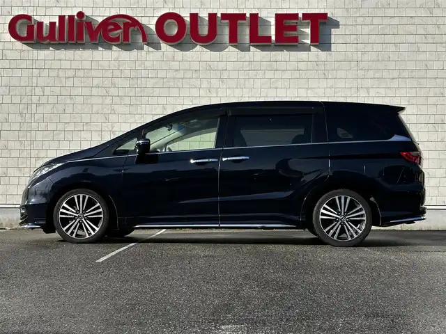 ホンダ オデッセイ アブソルート EX 富山県 2014(平26)年 6.8万km プレミアムヴィーナスブラックP 純正インターナビ/フルセグテレビ/Bluetooth/HDMI/フルップダウンモニター/パーキングアシスト/ブラインドスポットモニター/マルチビューカメラ/パワーシート/パドルシフト/クルーズコントロール/ハーフレザーシート/CMBS/アイドリングストップ/スマートキー/オートライト/オートエアコン/ETC