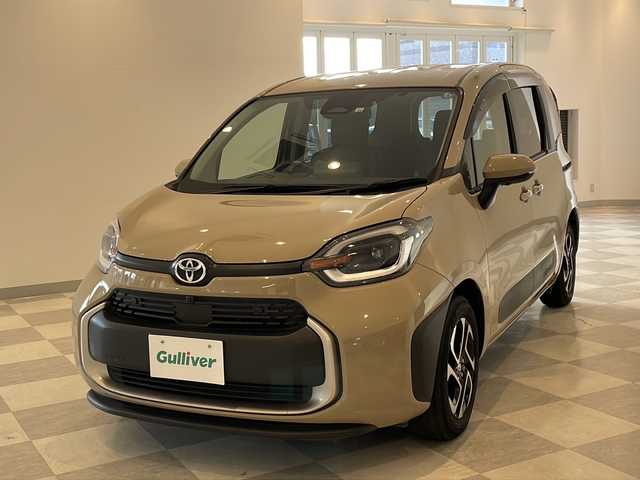 トヨタ シエンタ ハイブリッド Z 福井県 2022(令4)年 2.5万km ベージュ ワンオーナー/純正10.5インチコネクティッドナビ/フルセグTV/BT/DVD/CD/USB/パノラミックビューモニター/純正フリップダウンモニター(V12T-R72C)/セーフティセンス/・レーダークルーズコントロール/・ブラインドスポットモニター/・レーンディパーチャーアラート/・プリクラッシュセーフティ/・緊急時操舵支援機能/・プロアクティブドライビングアシスト/・ロードサインアシスト/・アダプティブハイビームシステム/ドライブレコーダー/ビルトインETC/両側パワースライドドア/純正15インチアルミホイール/オートライト/LEDヘッドライト/100V電源/ステアリングスイッチ