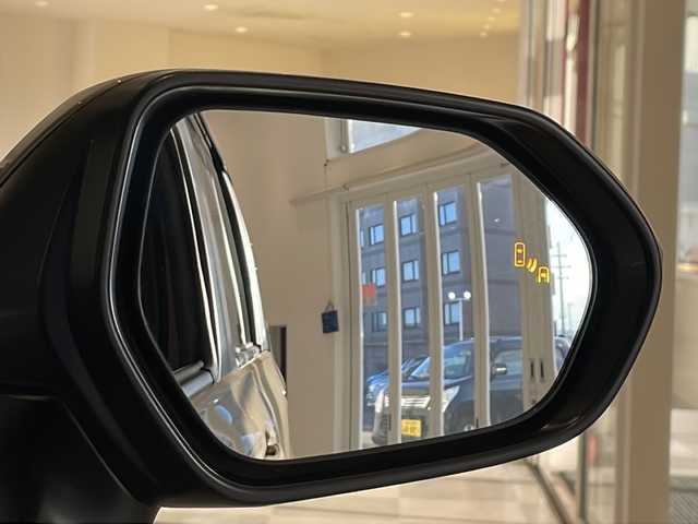 トヨタ シエンタ ハイブリッド Z 福井県 2022(令4)年 2.5万km ベージュ ワンオーナー/純正10.5インチコネクティッドナビ/フルセグTV/BT/DVD/CD/USB/パノラミックビューモニター/純正フリップダウンモニター(V12T-R72C)/セーフティセンス/・レーダークルーズコントロール/・ブラインドスポットモニター/・レーンディパーチャーアラート/・プリクラッシュセーフティ/・緊急時操舵支援機能/・プロアクティブドライビングアシスト/・ロードサインアシスト/・アダプティブハイビームシステム/ドライブレコーダー/ビルトインETC/両側パワースライドドア/純正15インチアルミホイール/オートライト/LEDヘッドライト/100V電源/ステアリングスイッチ