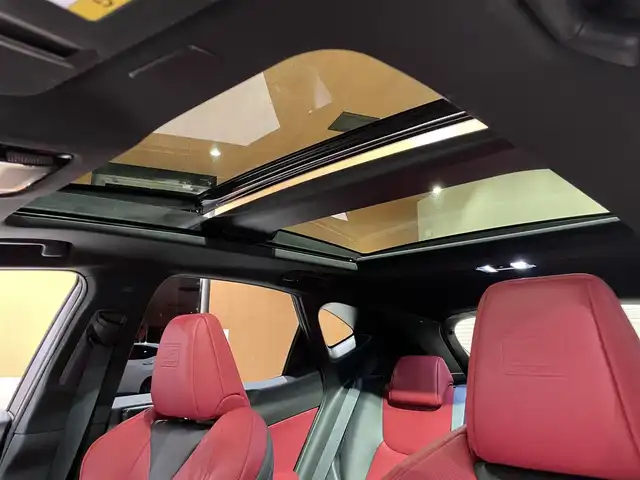 レクサス ＮＸ 350 Fスポーツ 道央・札幌 2023(令5)年 2.7万km ホワイトノーヴァガラスフレーク パノラマルーフ/マークレビンソンプレミアムサウンド/三眼フルLEDヘッドランプ/＋AHS/＋ヘッドランプクリーナー/＋LEDコーナリングランプ/Fスポーツ専用オレンジブレーキキャリパー/TRDフロントスポイラー/RS-Rダウンサス/純正ドライブレコーダー/Fスポーツ専用本革スポーツシート/シートヒーター/シートベンチレーション/ステアリングヒーター/LexusSafetySystem＋/パノラミックビューモニター/おくだけ充電/ヘッドアップディスプレイ/パワーテールゲート