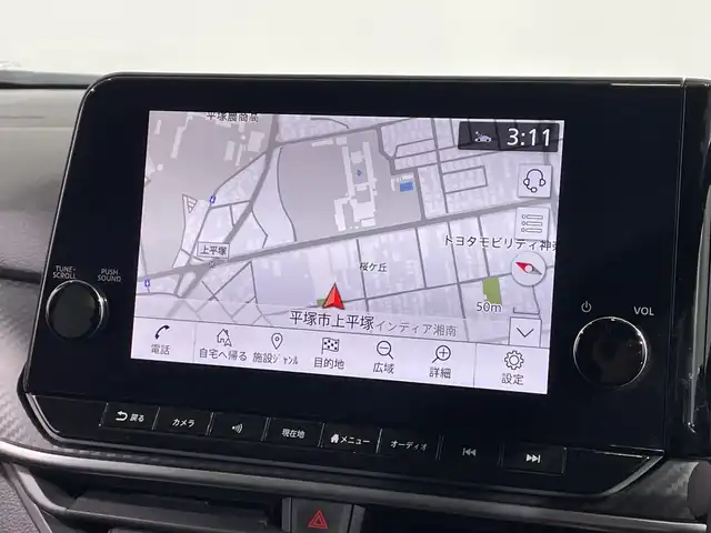 日産 ノート X 神奈川県 2021(令3)年 2.2万km ピュアホワイトパール 純正ナビゲーション/アラウンドビューモニター/純正ＬＥＤヘッドライト/オートライト/オートハイビーム/ＥＴＣ２．０/前方ドライブレコーダー/スマートキー/スペアキー/純正１６インチアルミホイール付き夏タイヤ/置くだけ充電付き/デジタルインナーミラー/フロアマット/コーナーセンサー/クリアランスソナー/ＡＢＳ/横滑り防止/盗難防止装置